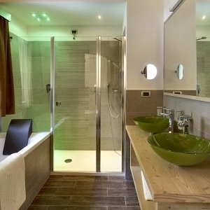 Bagno trilocale 60 metri Relax